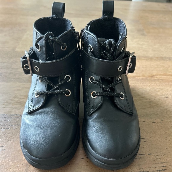 H&M Toddler Combat Boots Size 25/8.5 - Picture 2 of 6